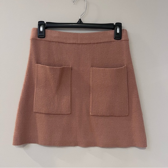 ZARA Ribbed Knit Brown Skirt - Picture 2 of 6